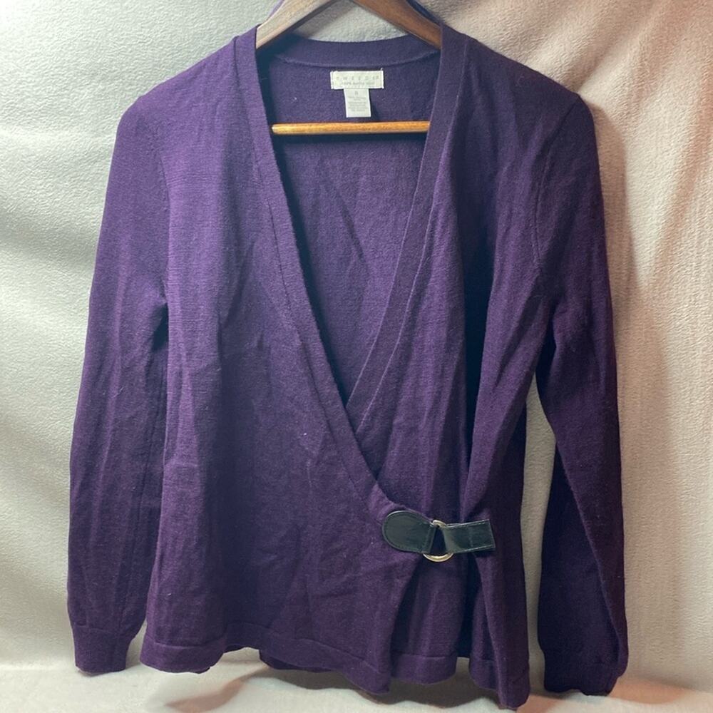 Tweeds 100% Merino wool purple sweater size medium